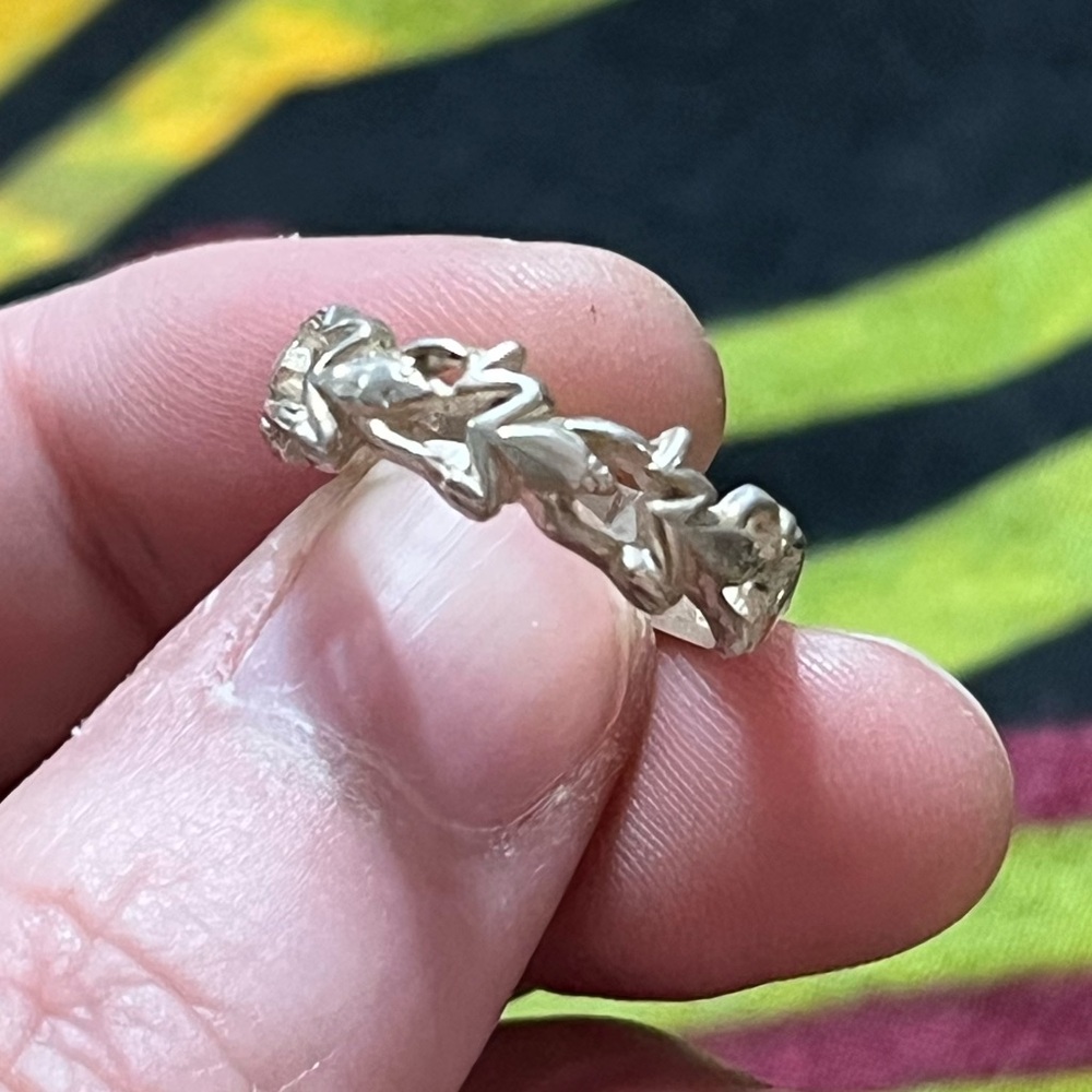 Vintage Whimsigoth Sterling Silver 925 Six Frogs Band Ring - Size 5 1/3